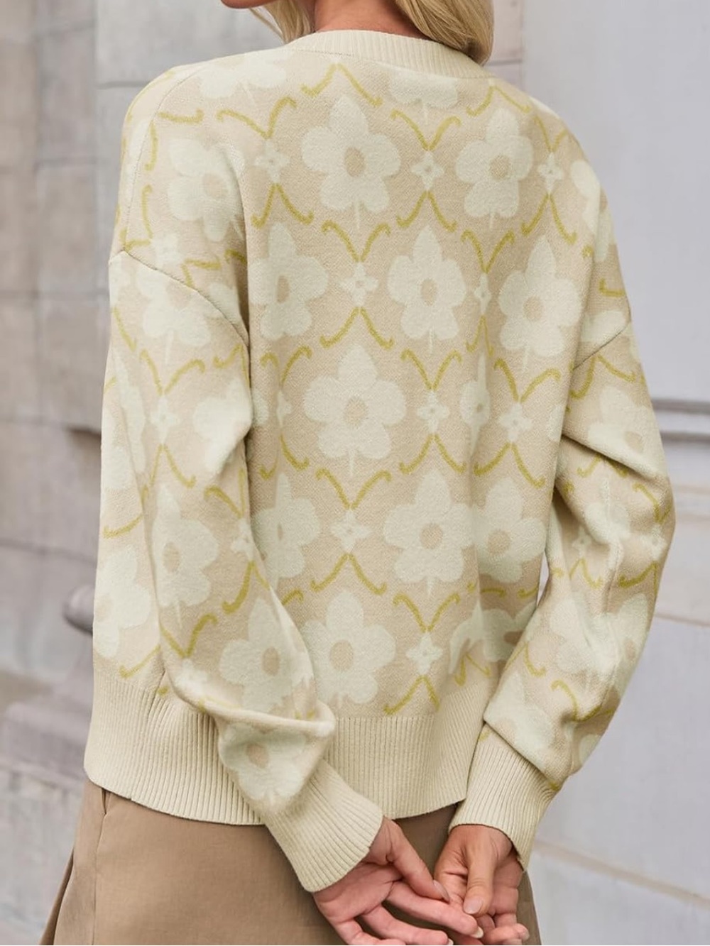 Floral Retro Knit Button Cardigan Sweater Beige Cream Large - Picture 2 of 9